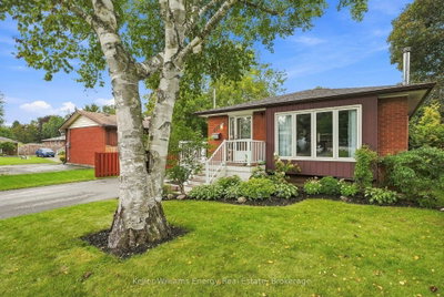 410 Grandview Street S • Oshawa, ON photo 2