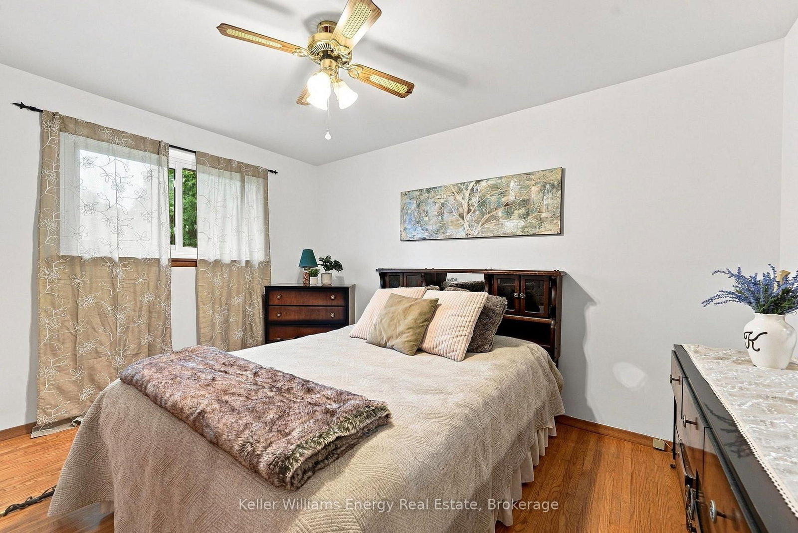 410 Grandview Street S • Oshawa, ON photo 20