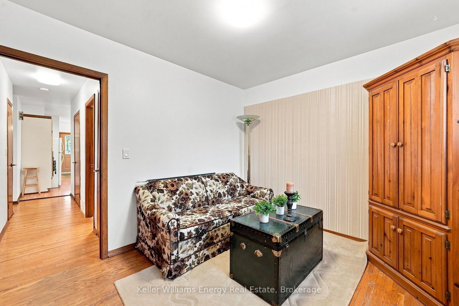 410 Grandview Street S • Oshawa, ON photo 24
