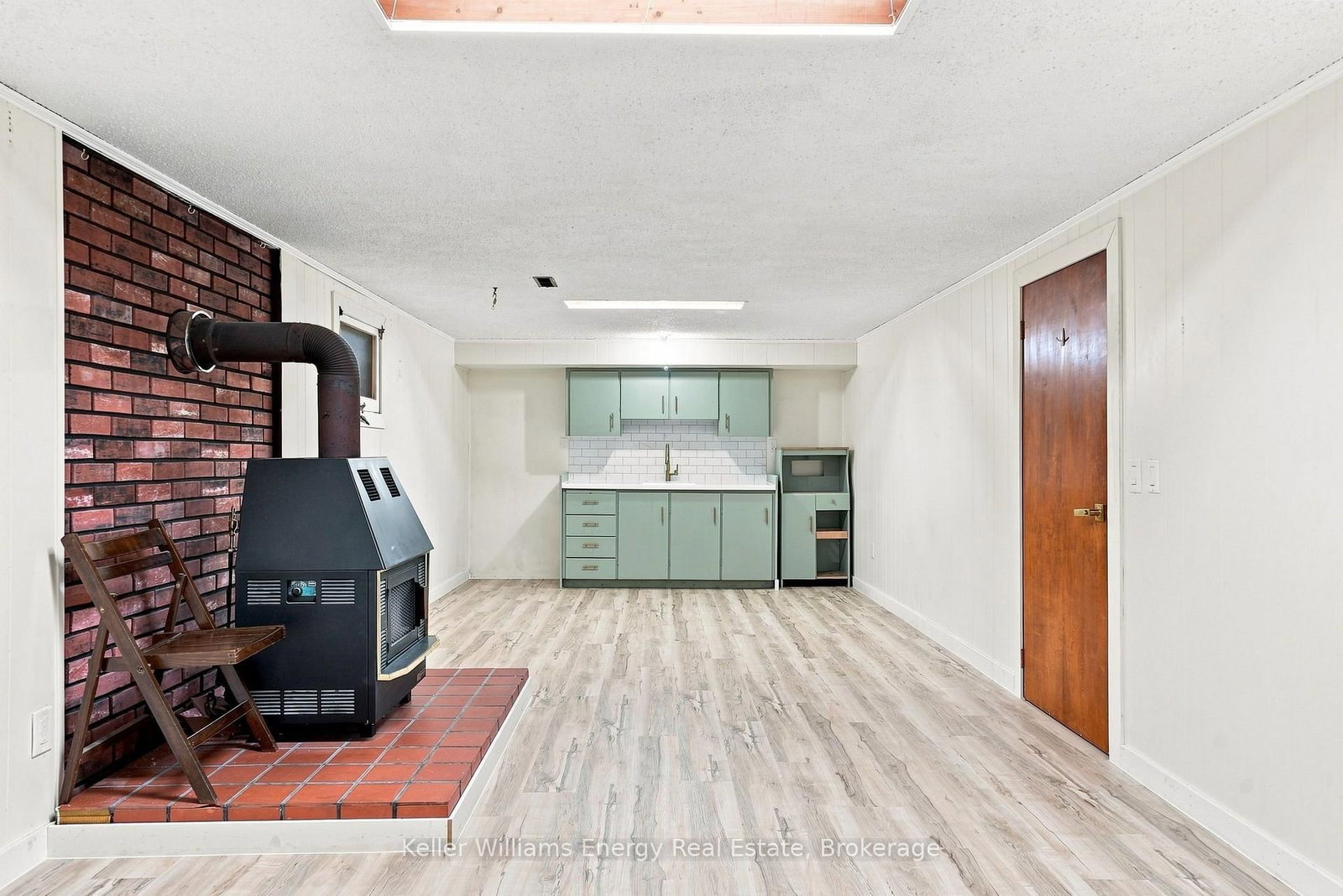 410 Grandview Street S • Oshawa, ON photo 31