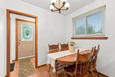410 Grandview Street S • Oshawa, ON photo 9