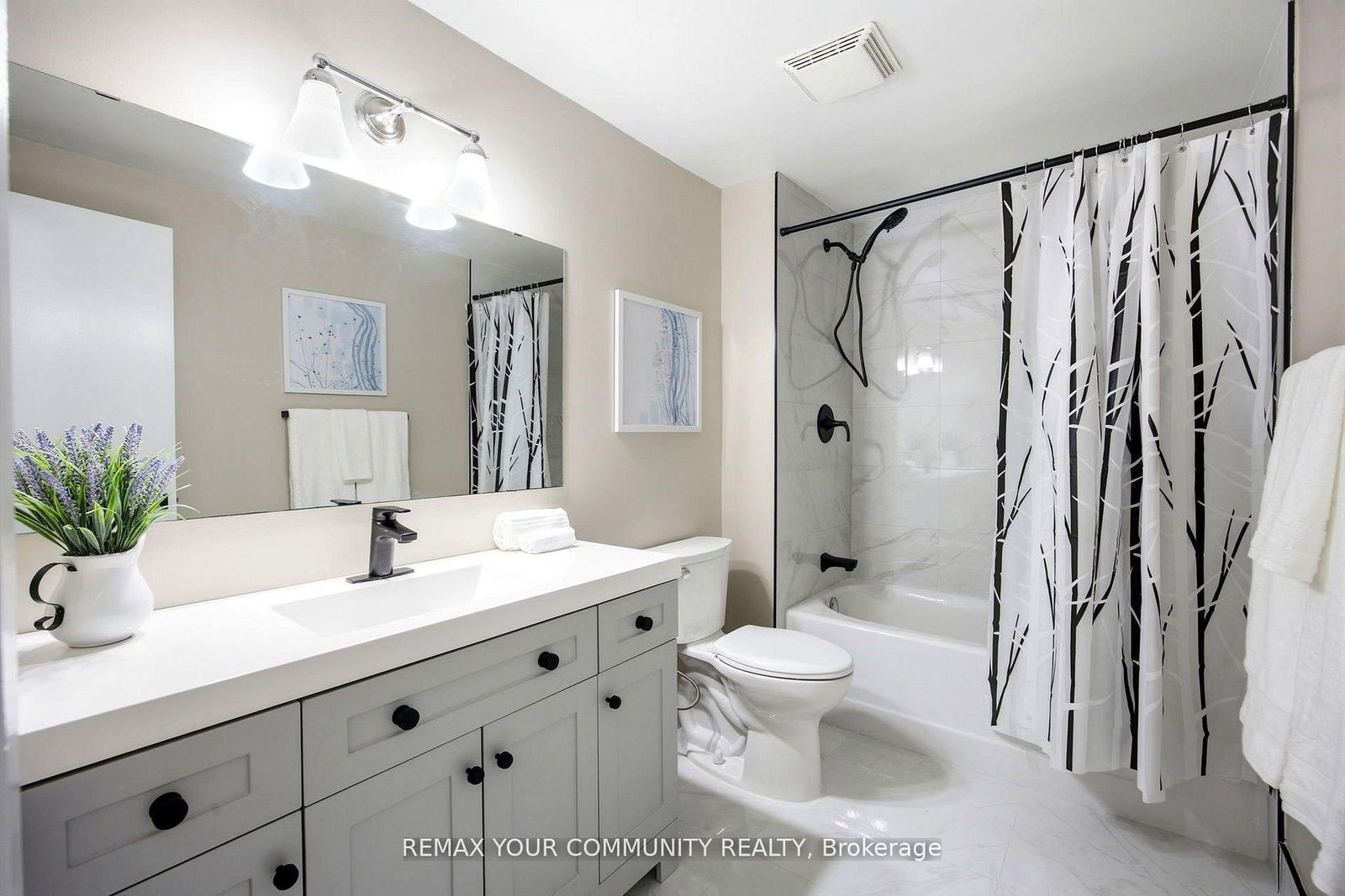 80 Dundalk Drive • #32 • Toronto, ON photo 4
