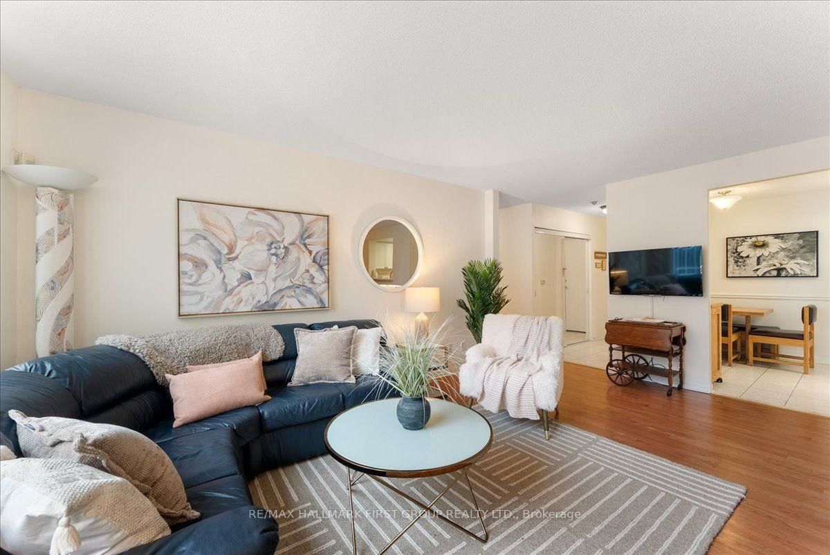 1400 The Esplanade N • #607 • Pickering, ON photo 3