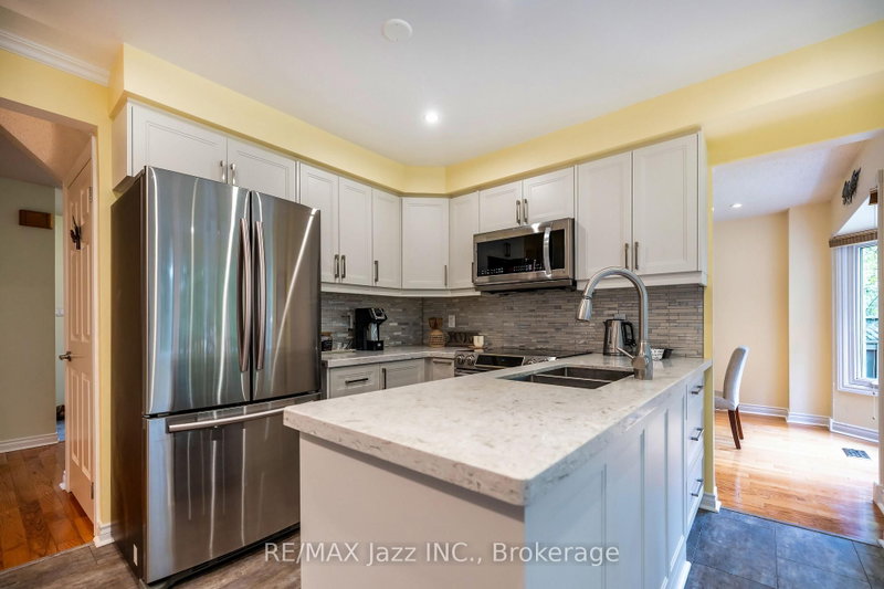 29 Valleycrest Drive