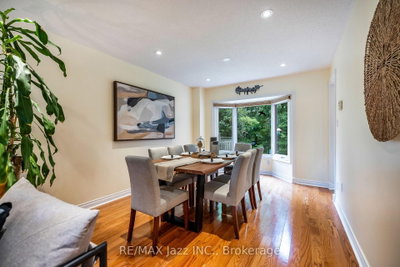 29 Valleycrest Drive • Clarington, ON photo 9