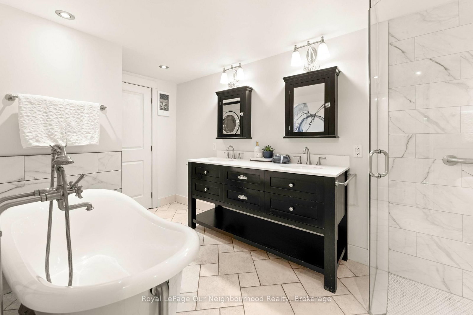 121 Cedar Crest Beach Road • Clarington, ON photo 22