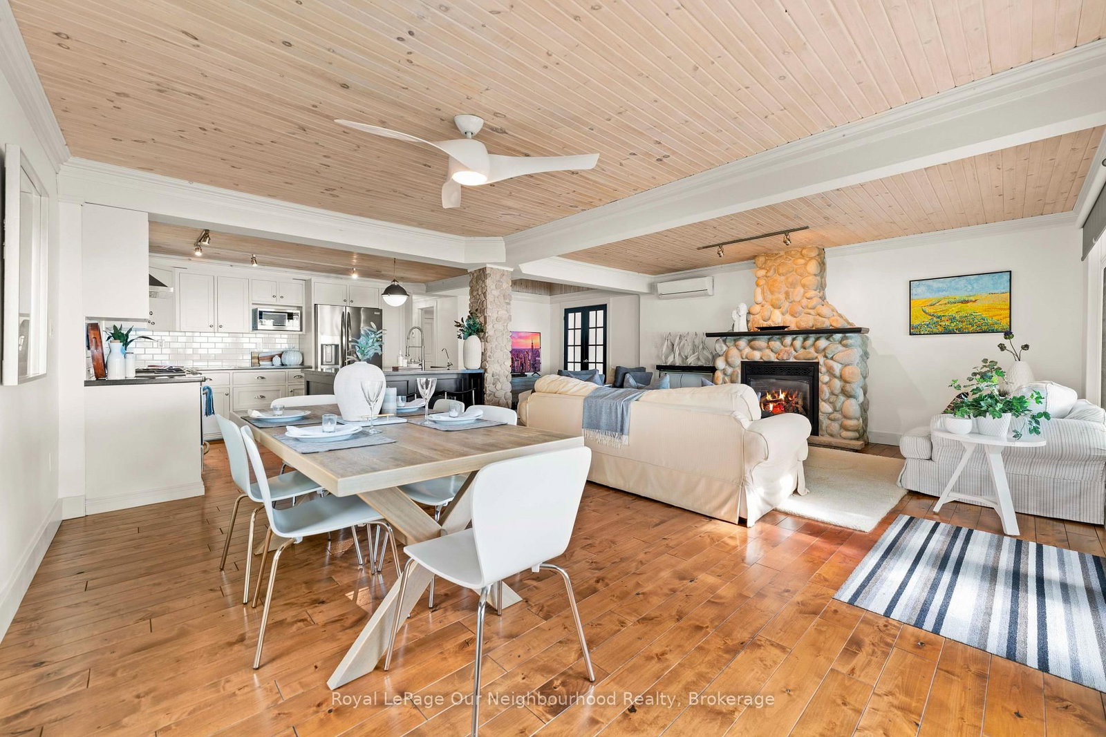 121 Cedar Crest Beach Road • Clarington, ON photo 9
