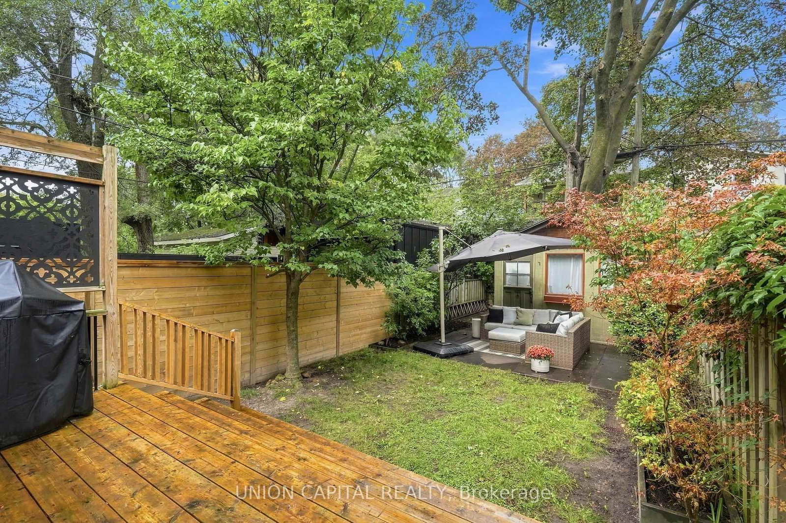 72 Robbins Avenue • Toronto, ON photo 23