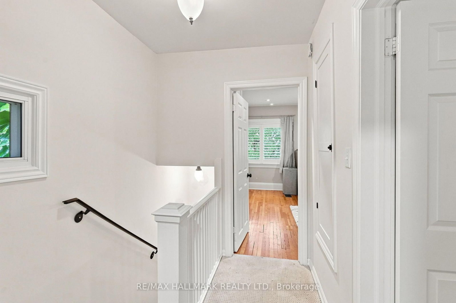 1 Glenmount Park Road • Toronto, ON photo 19