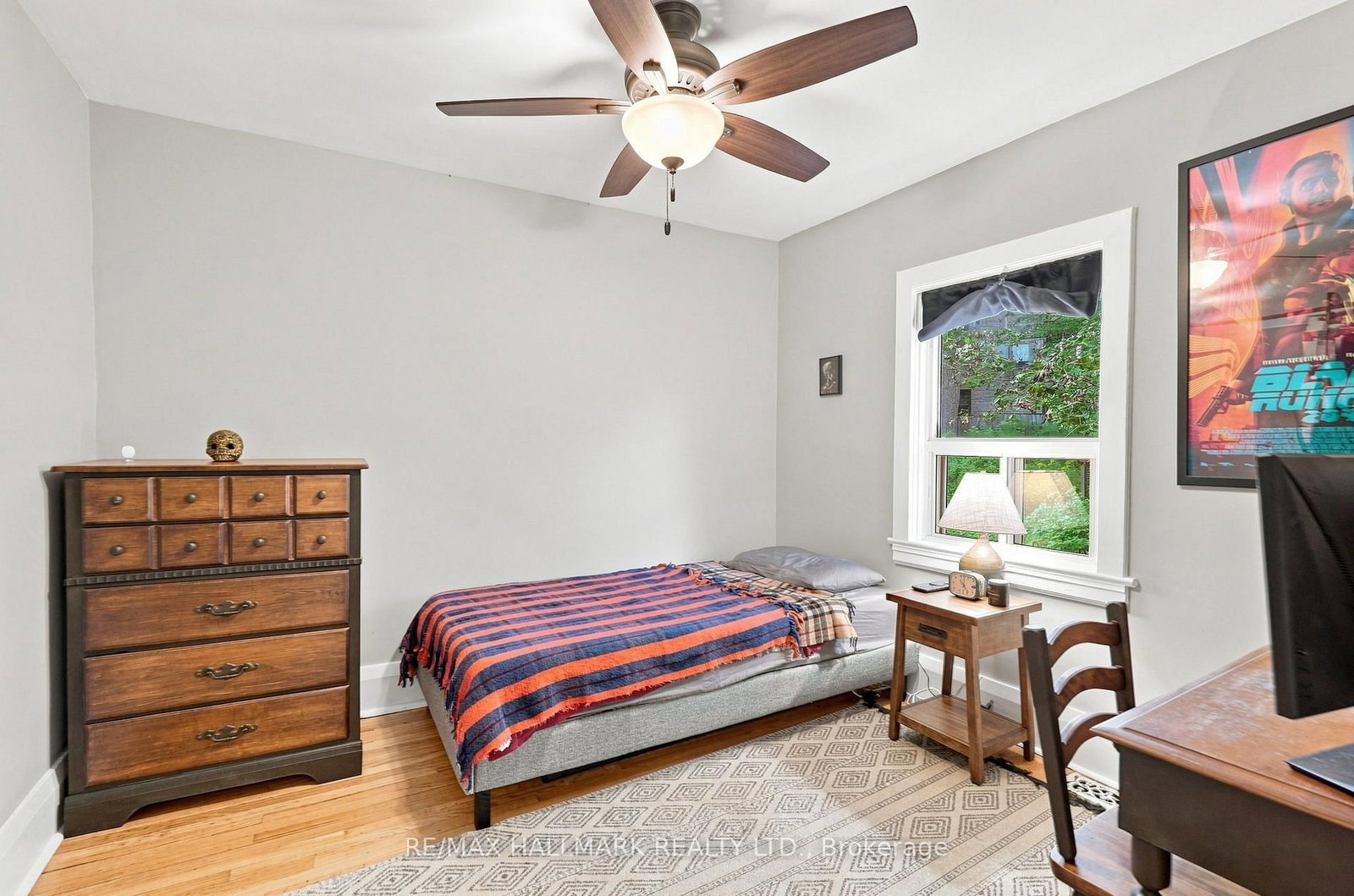1 Glenmount Park Road • Toronto, ON photo 25