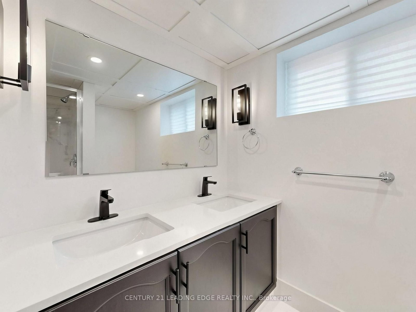177 Park Road N • Oshawa, ON photo 35