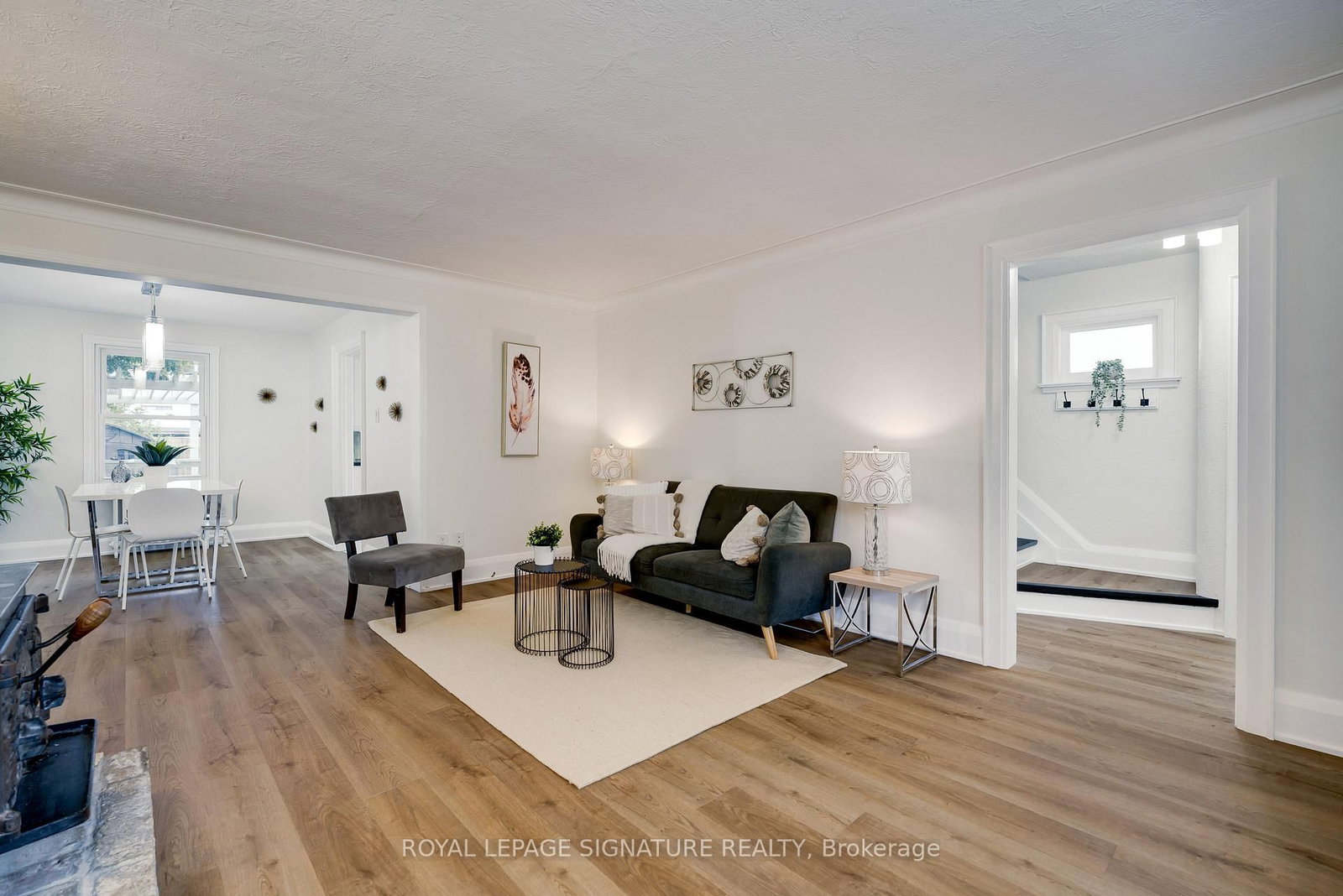 14 Sutherland Avenue • Toronto, ON photo 2