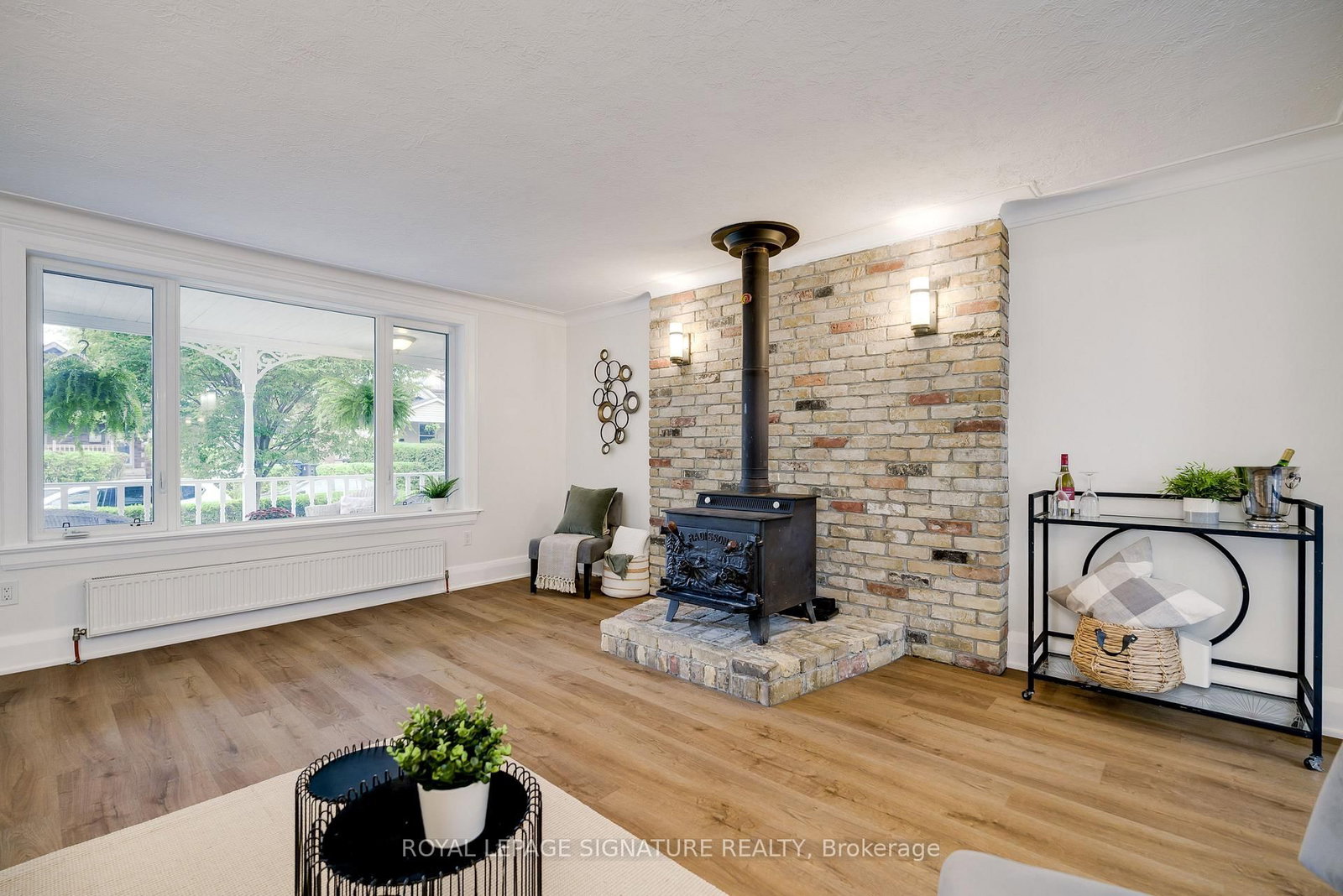 14 Sutherland Avenue • Toronto, ON photo 4