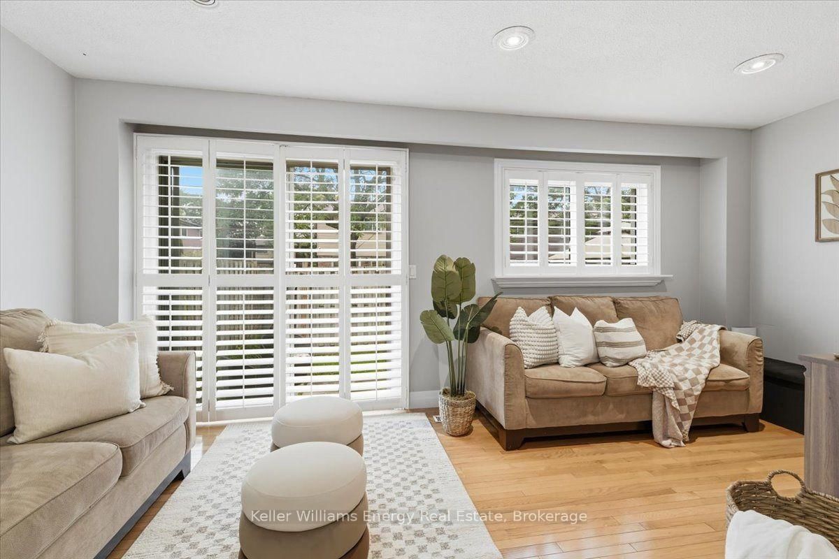 909 Burns Street W • #81 • Whitby, ON photo 12