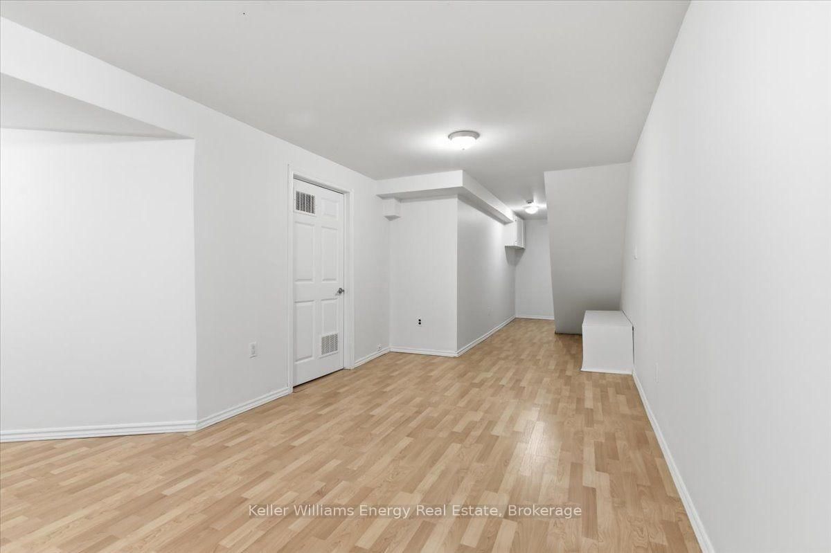 909 Burns Street W • #81 • Whitby, ON photo 30