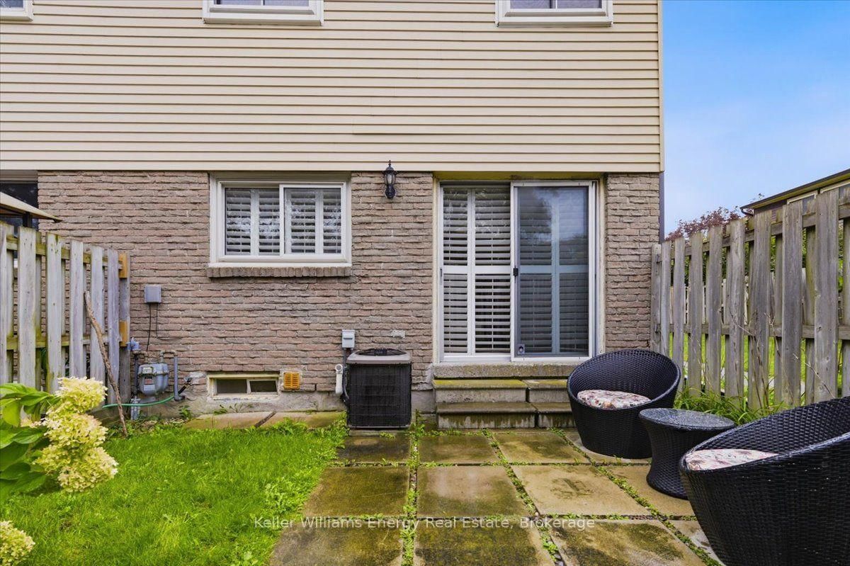909 Burns Street W • #81 • Whitby, ON photo 35