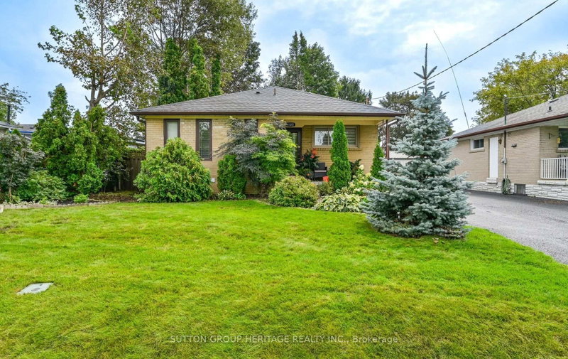 1020 Wardman Crescent