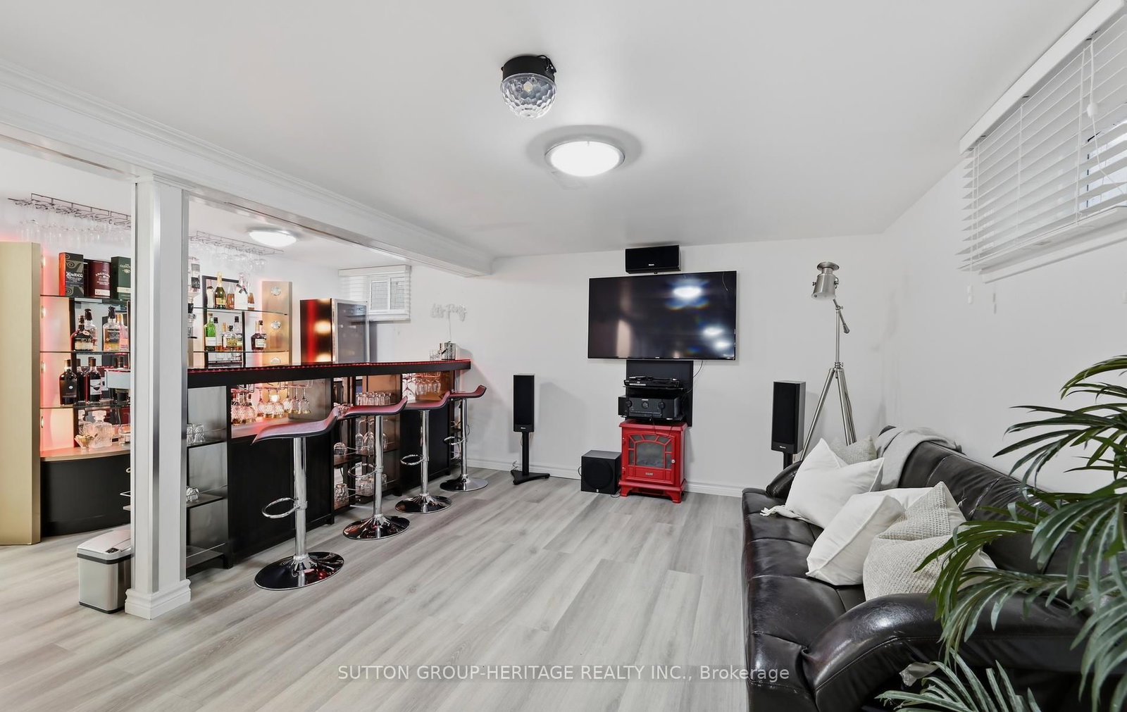 1020 Wardman Cres, Whitby, view 32