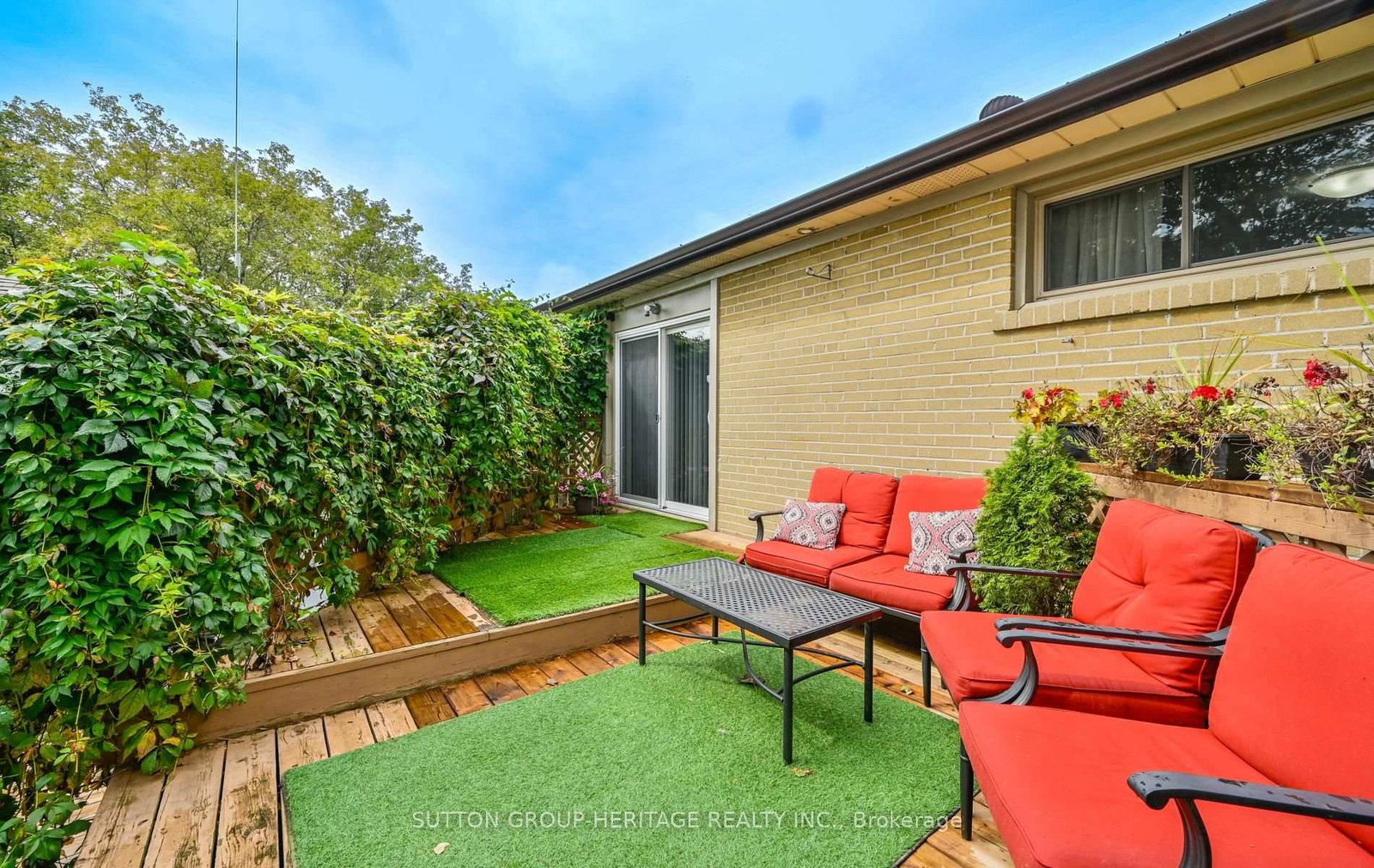 1020 Wardman Cres, Whitby, view 39