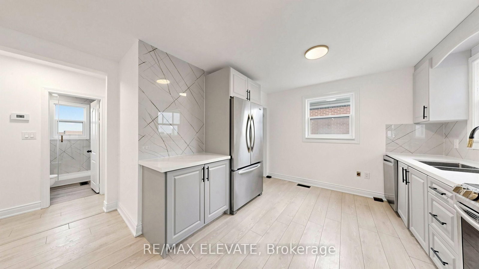 81 Admiral Road • Ajax, ON photo 14