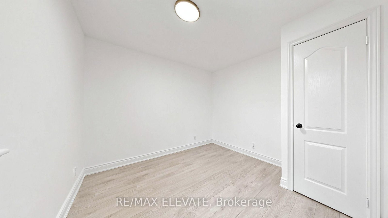 81 Admiral Road • Ajax, ON photo 18