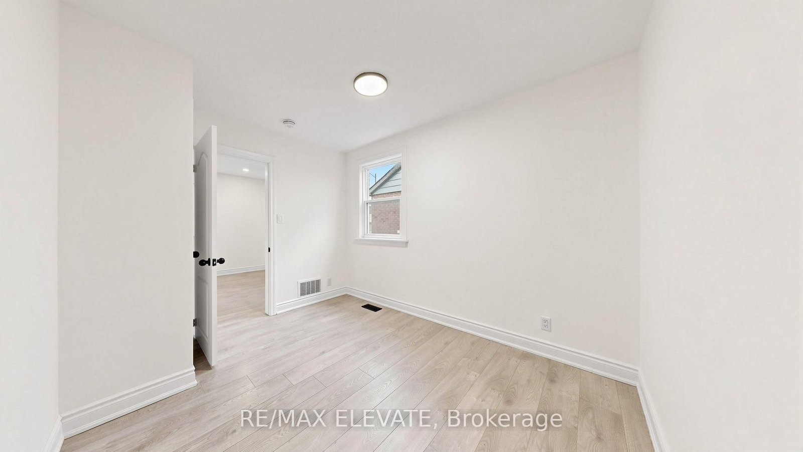 81 Admiral Road • Ajax, ON photo 20