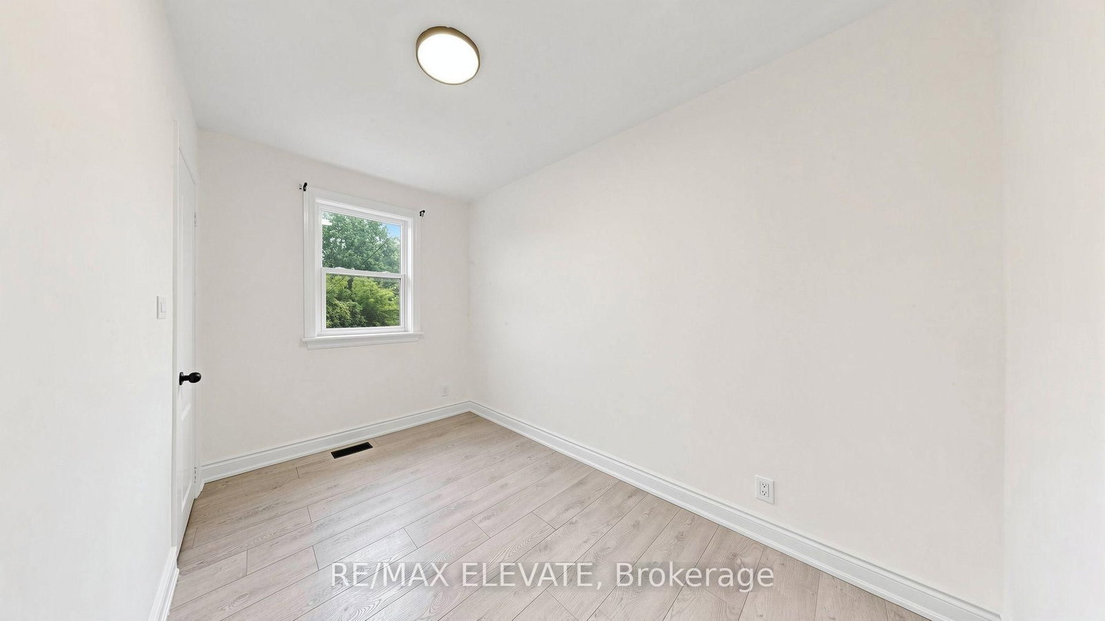 81 Admiral Road • Ajax, ON photo 29