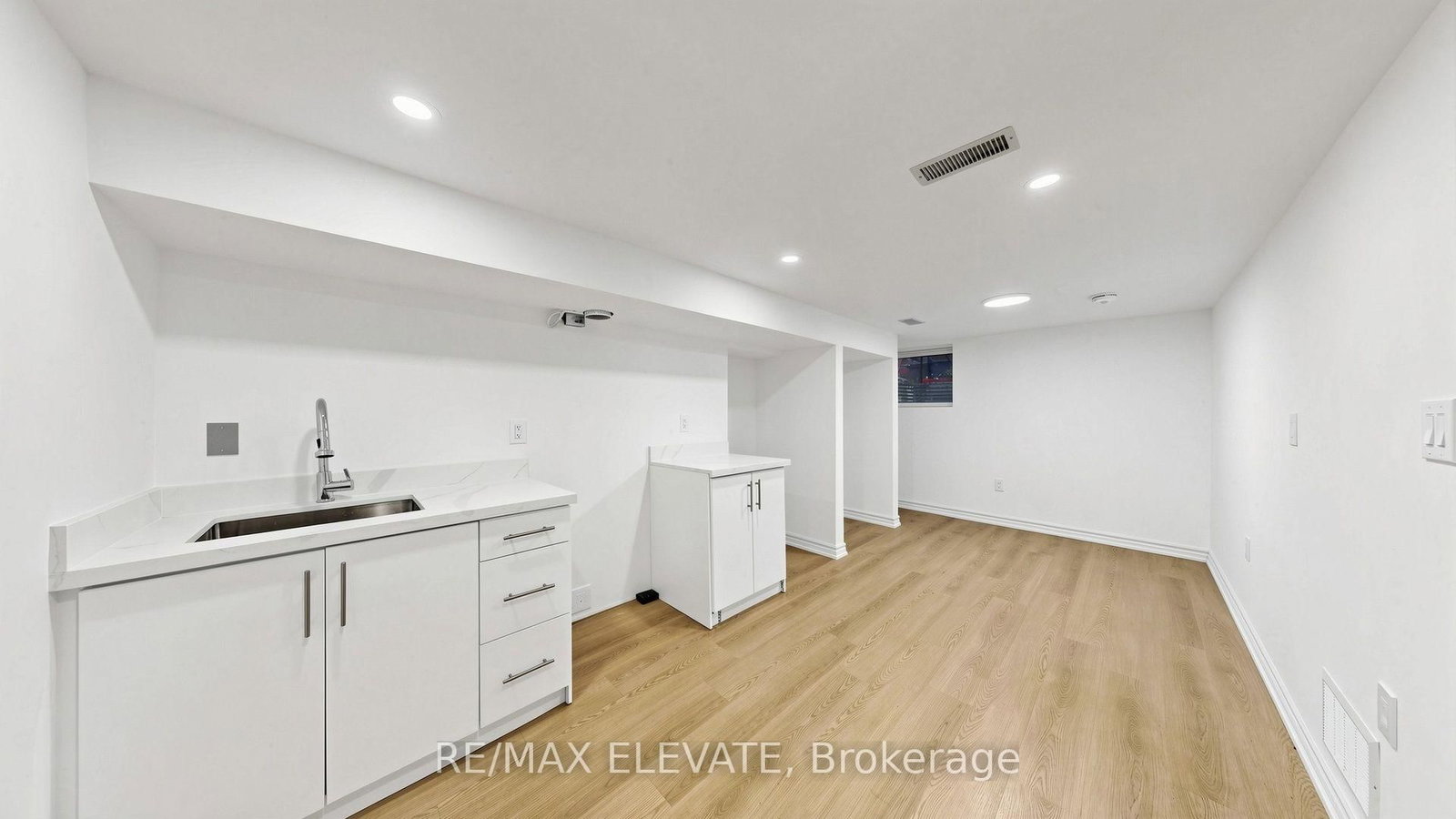 81 Admiral Road • Ajax, ON photo 36
