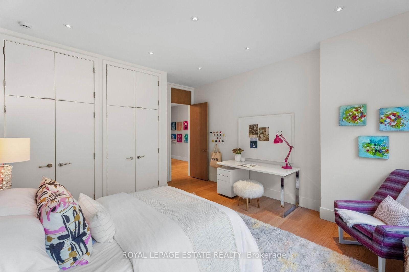 11 Pine Crescent • Toronto, ON photo 32