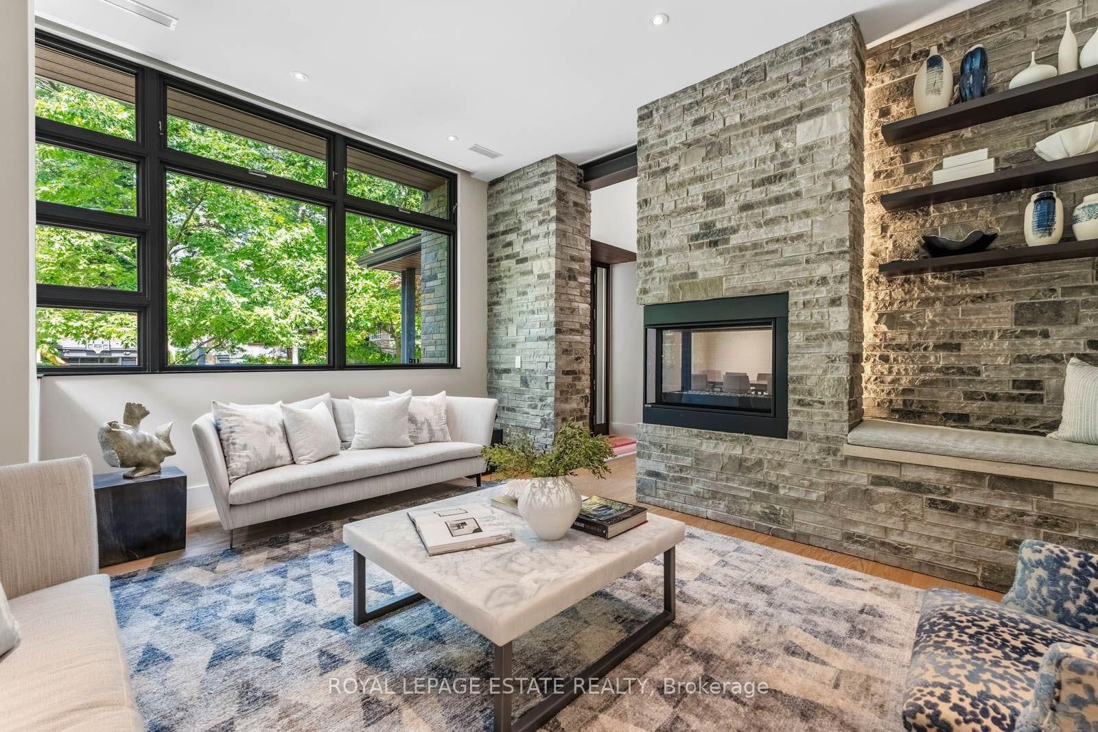 11 Pine Crescent • Toronto, ON photo 8