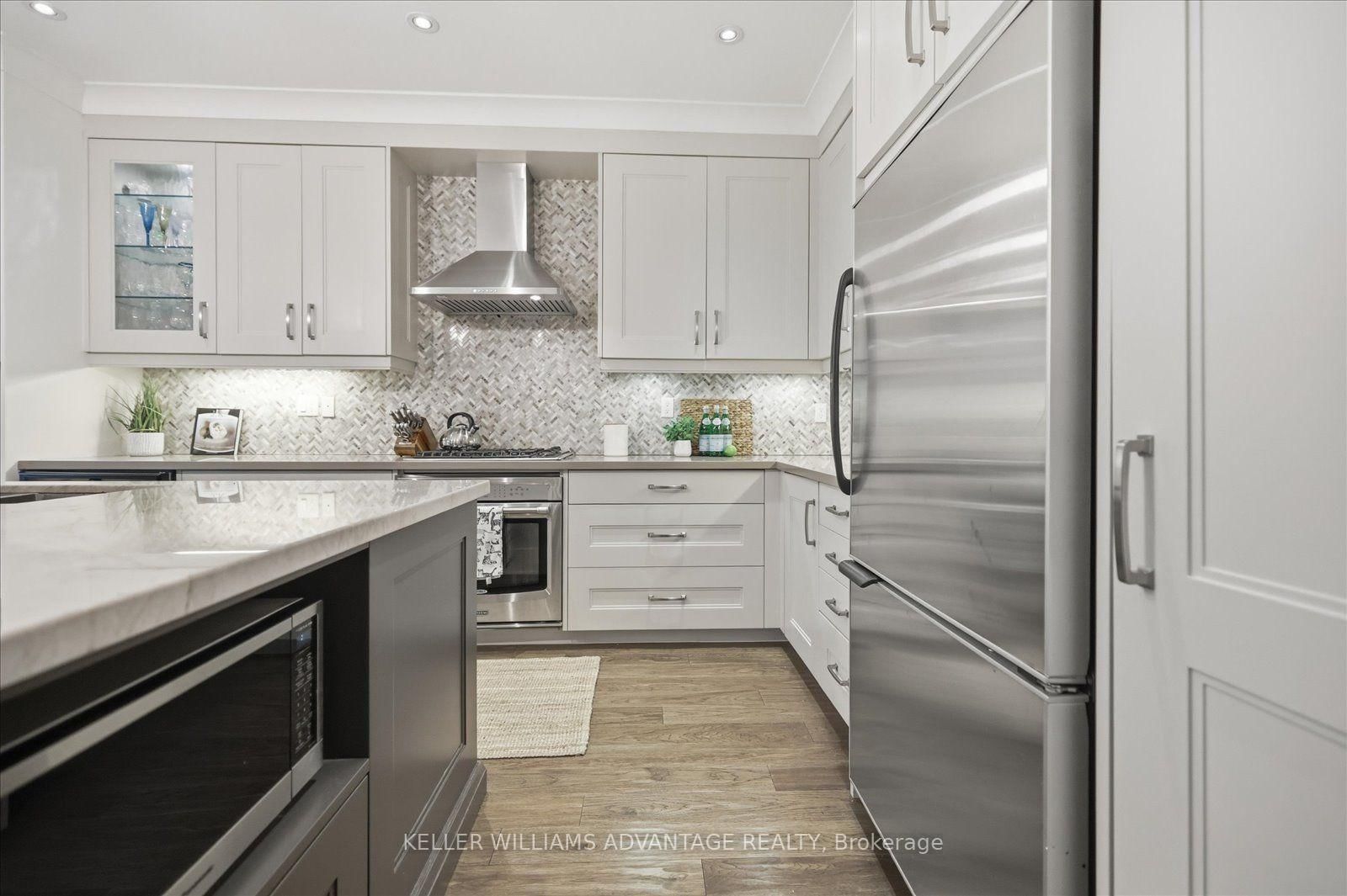 128 Boardwalk Drive • Toronto, ON photo 12