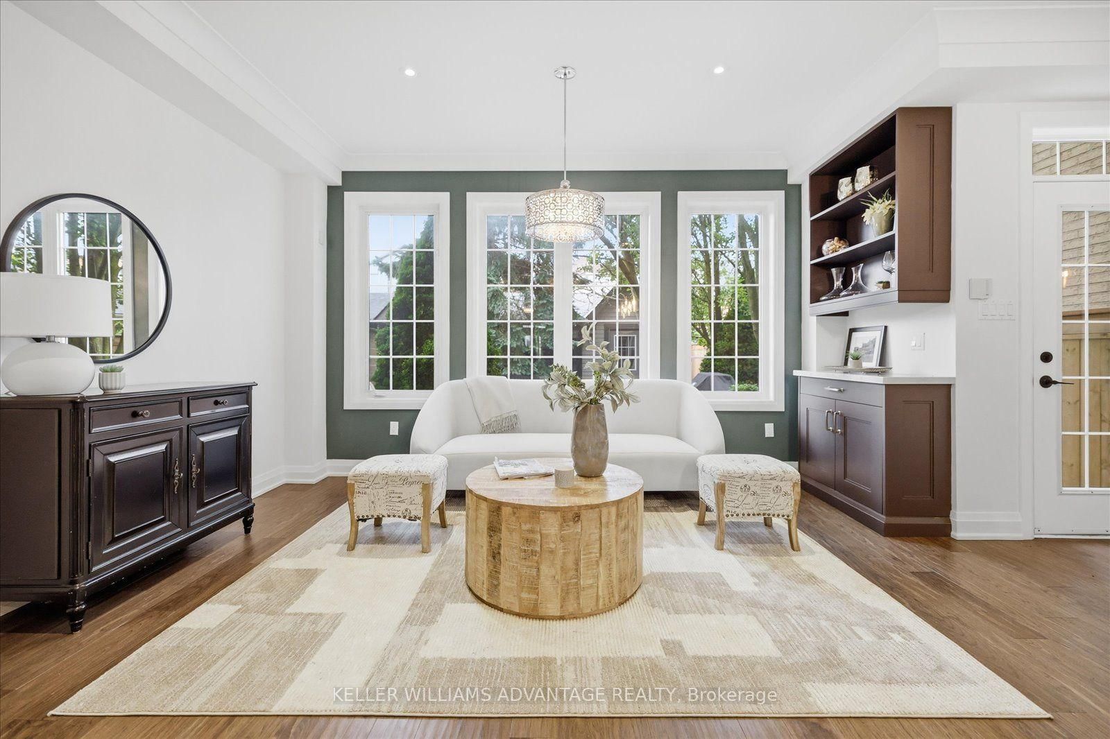 128 Boardwalk Drive • Toronto, ON photo 13