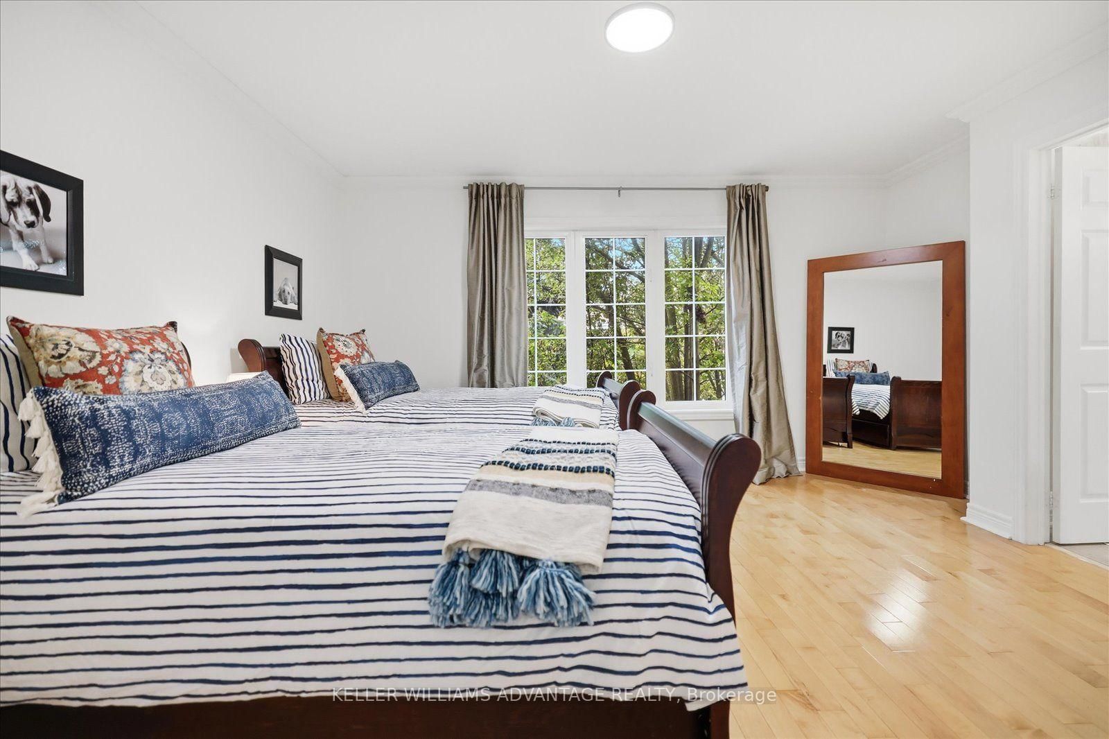 128 Boardwalk Drive • Toronto, ON photo 14