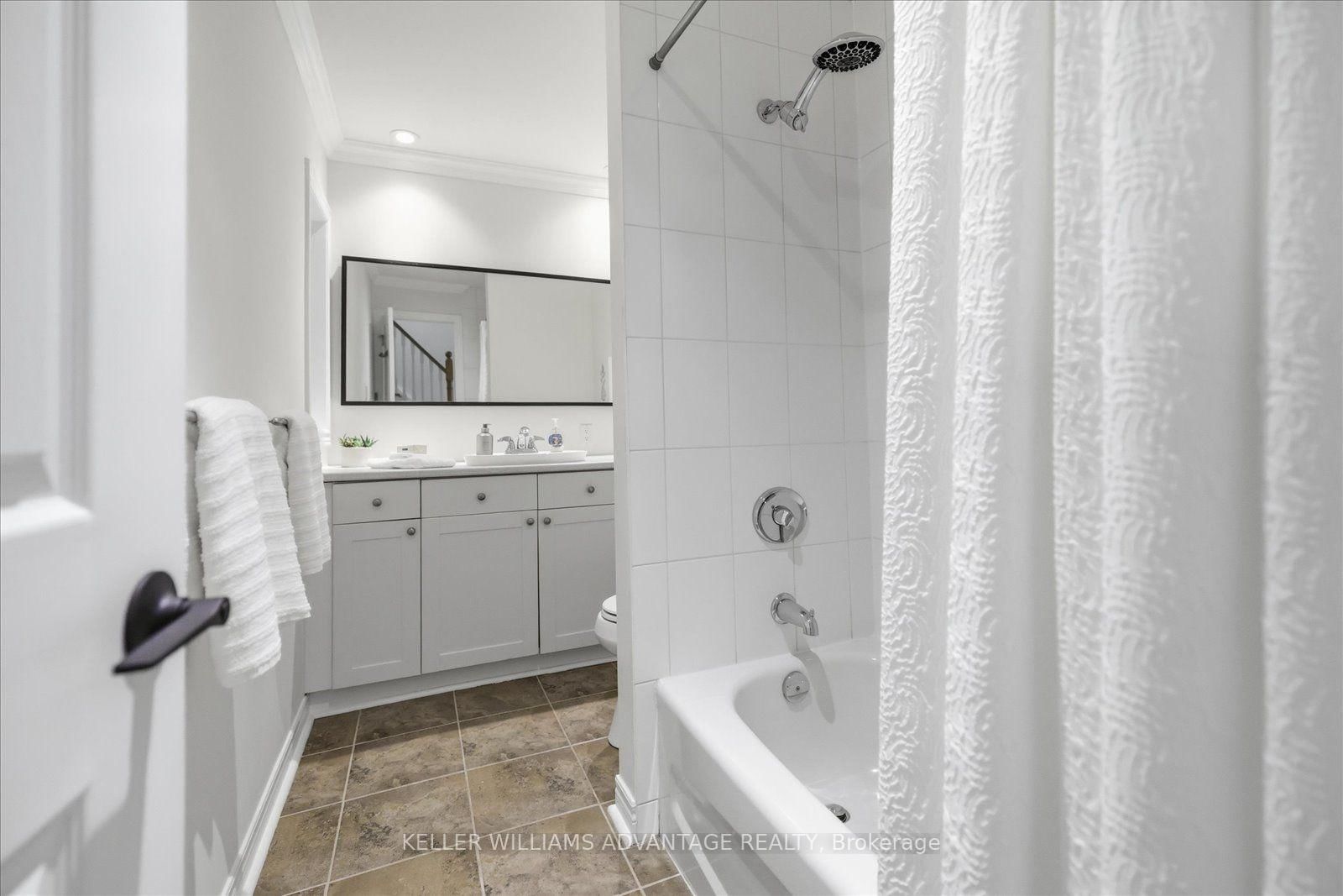128 Boardwalk Drive • Toronto, ON photo 20