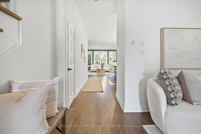128 Boardwalk Toronto,ON M4L 3X4 — Photo 6