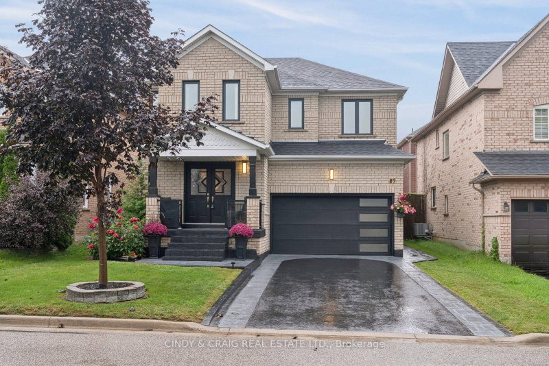 87 Beckett Crescent