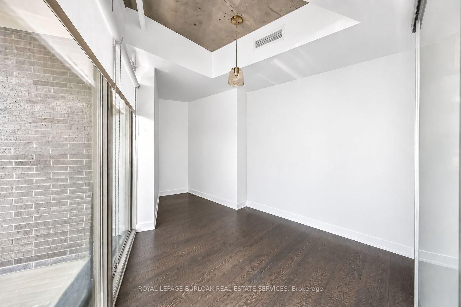 1201 Dundas Street E • #902 • Toronto, ON photo 10