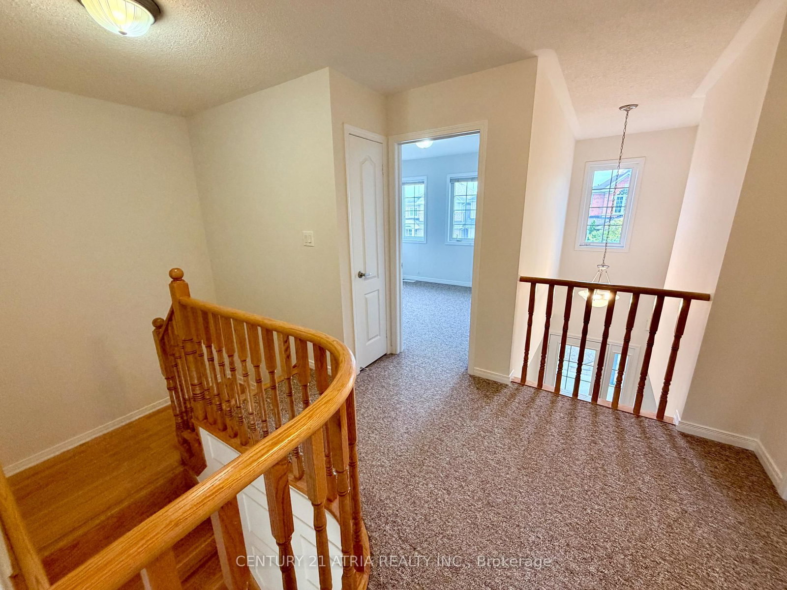 101 Elliottglen Drive • Ajax, ON photo 20