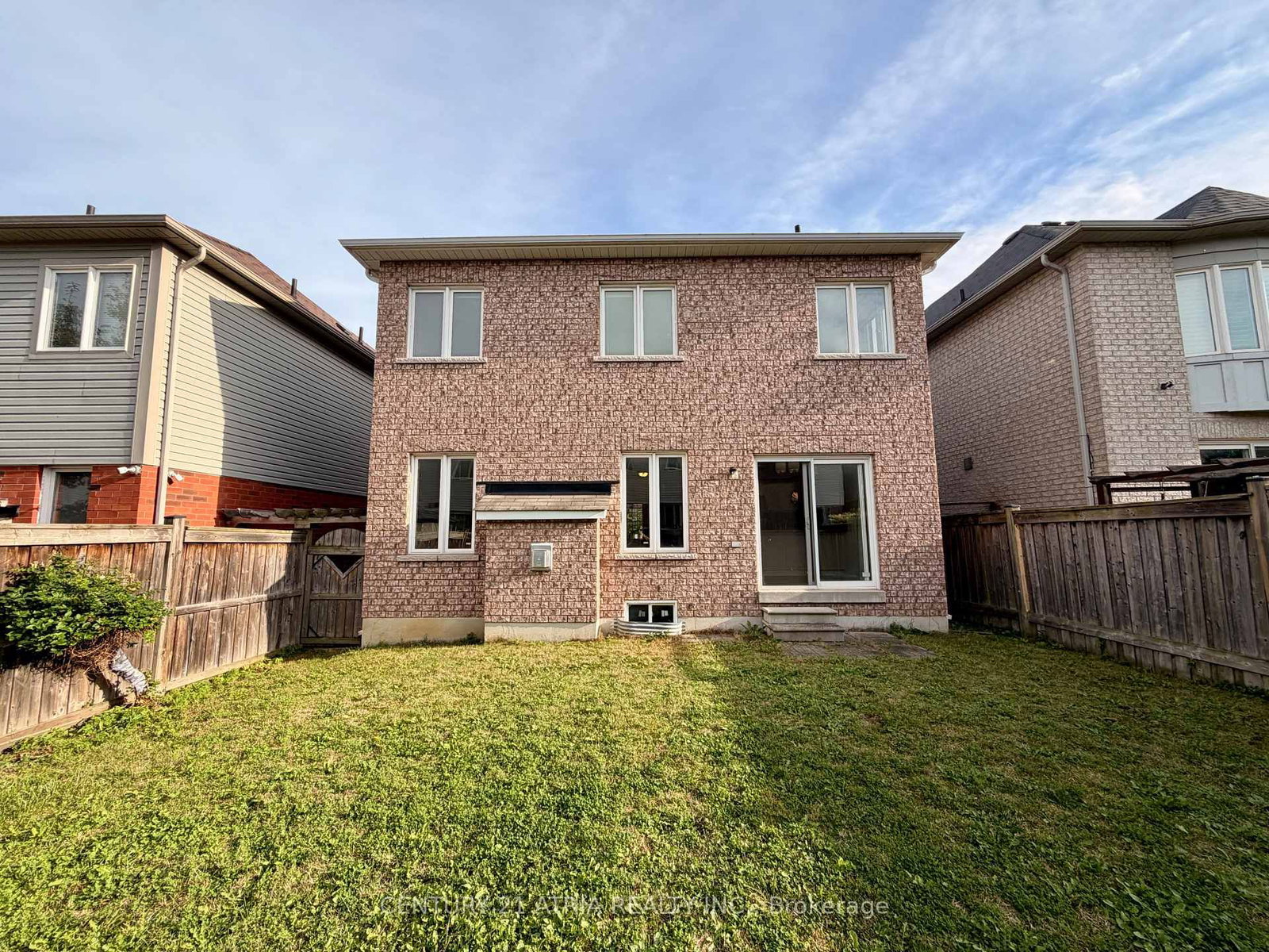 101 Elliottglen Drive • Ajax, ON photo 32