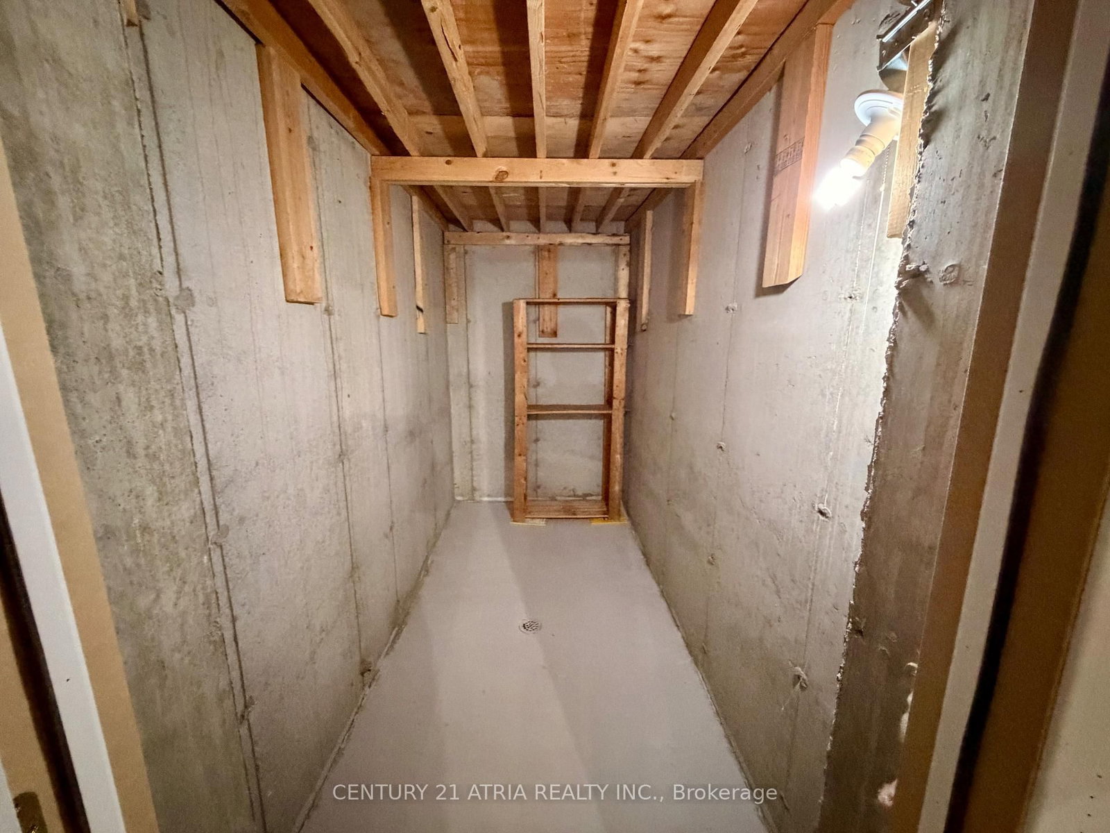 101 Elliottglen Drive • Ajax, ON photo 37