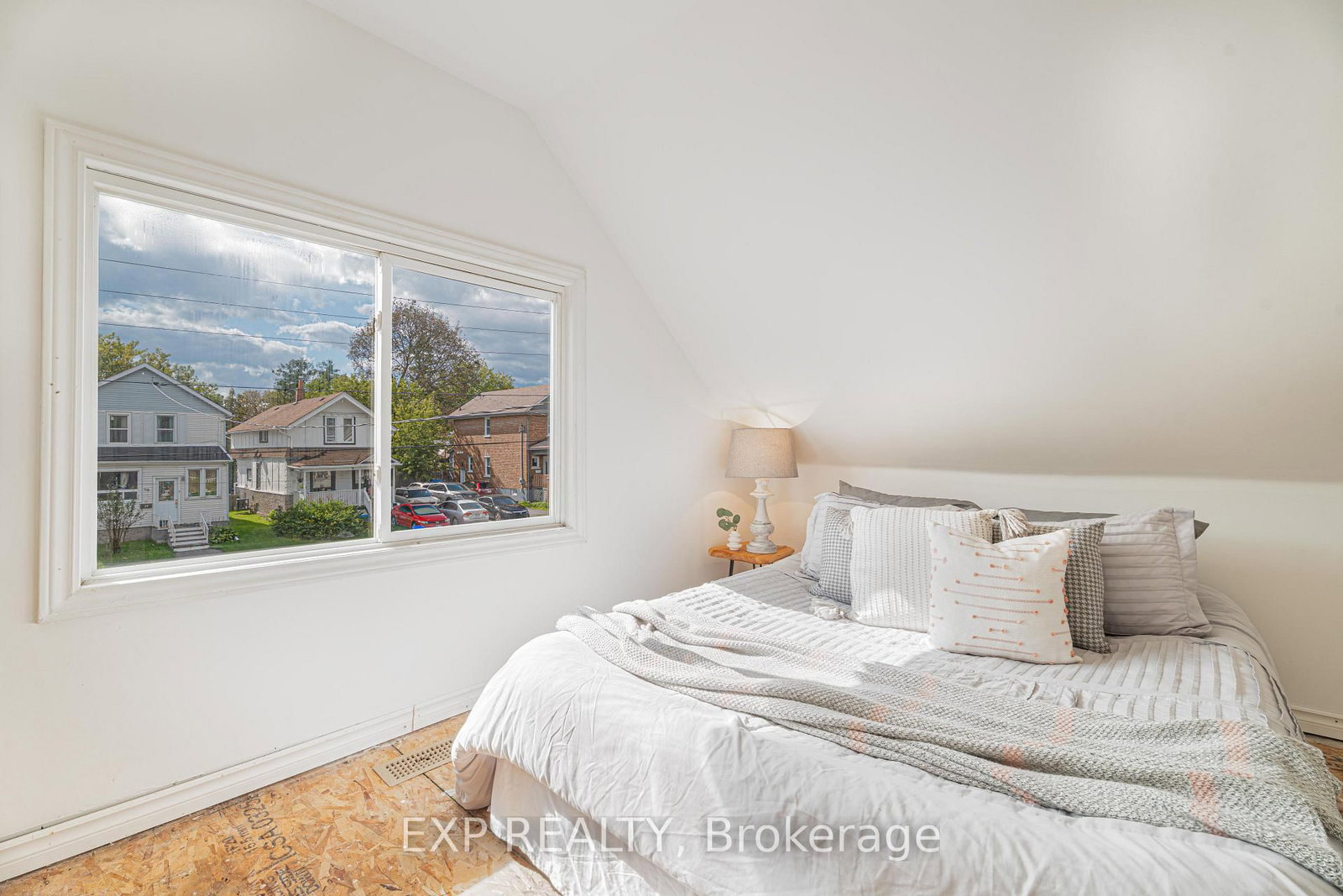 97 Park Road S • Oshawa, ON photo 24