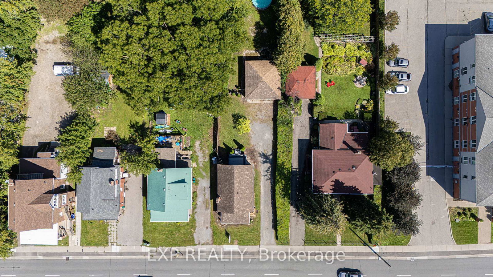 97 Park Road S • Oshawa, ON photo 3