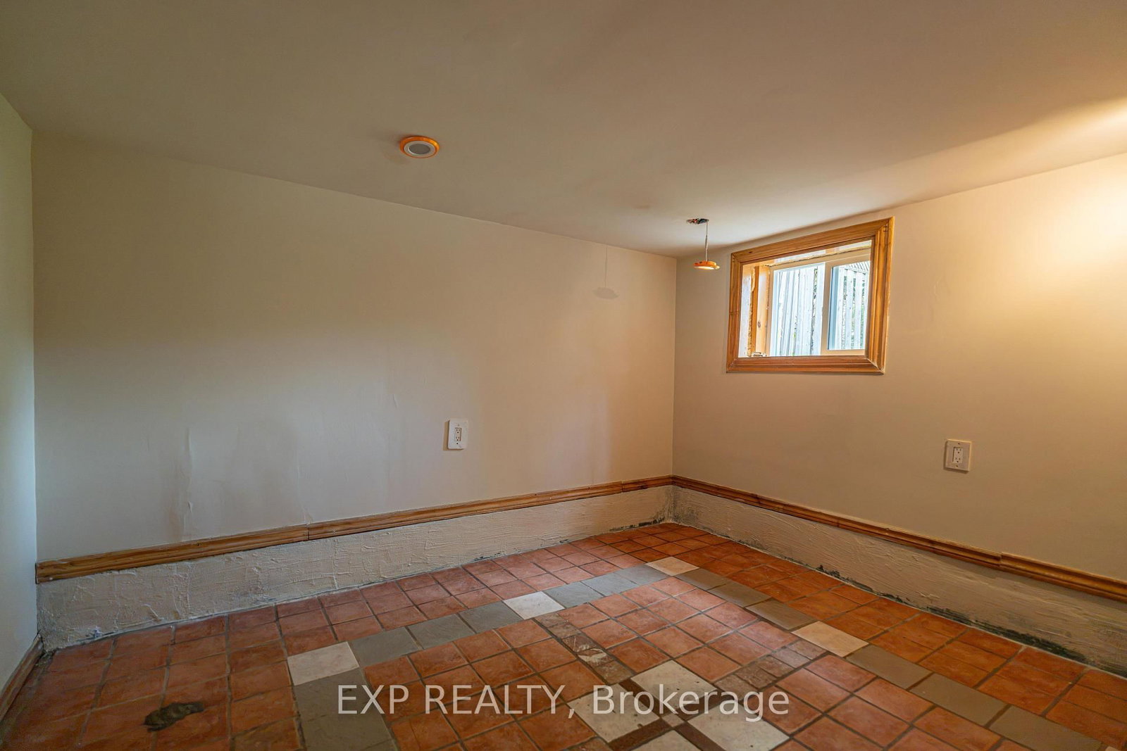 97 Park Road S • Oshawa, ON photo 34