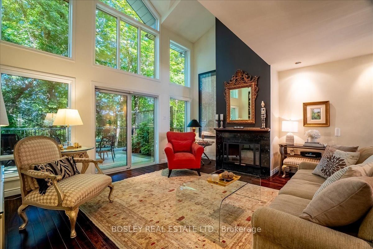 18 Doncrest Road • #11 • Toronto, ON photo 2