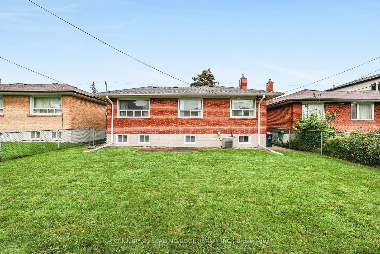 15 Wetherby Drive • Toronto, ON photo 45