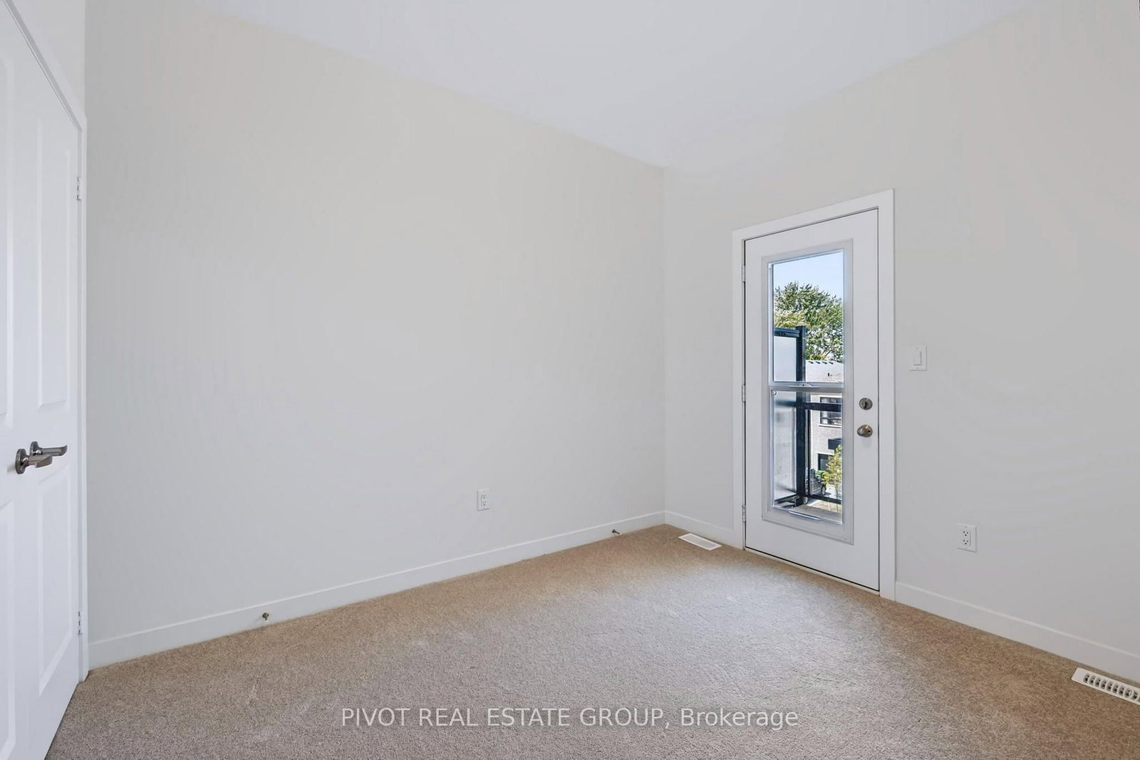 78 Danielle Moore Circle • Toronto, ON photo 26