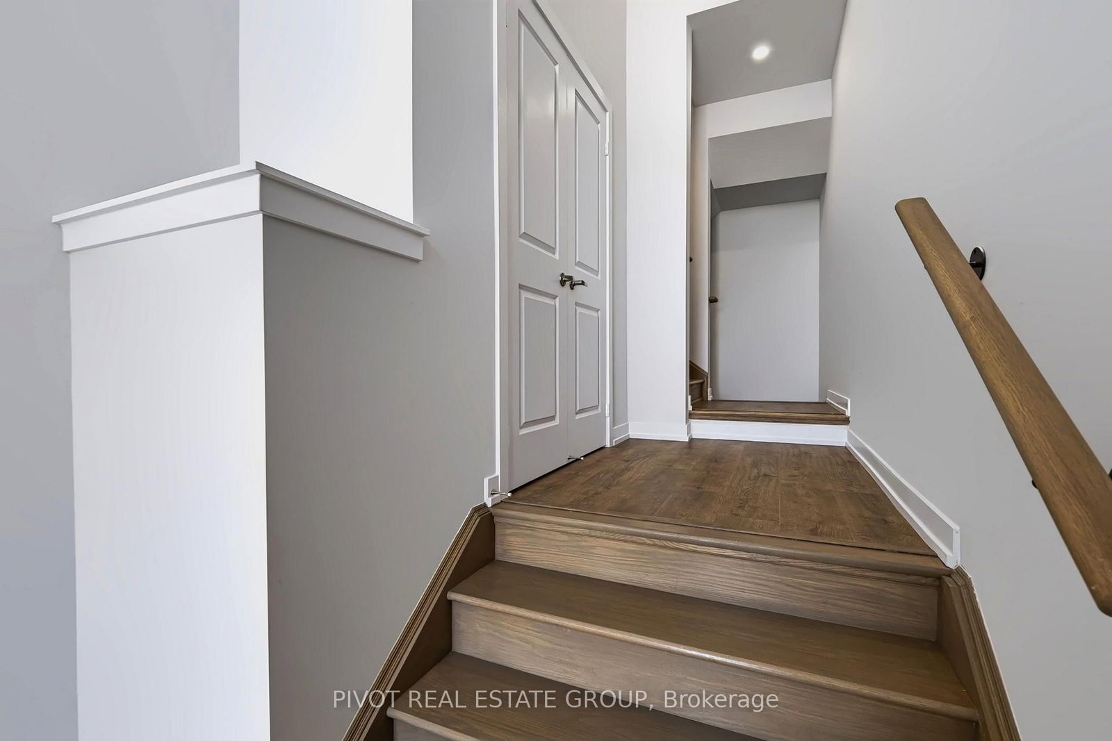 78 Danielle Moore Circle • Toronto, ON photo 6