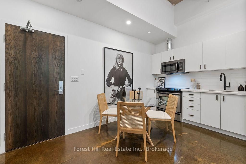 201 Carlaw Avenue • #119 • Toronto, ON photo 11