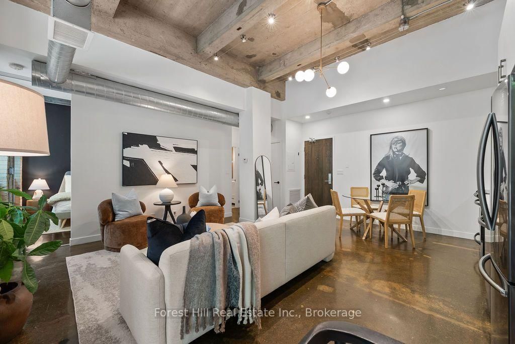 201 Carlaw Avenue • #119 • Toronto, ON photo 4