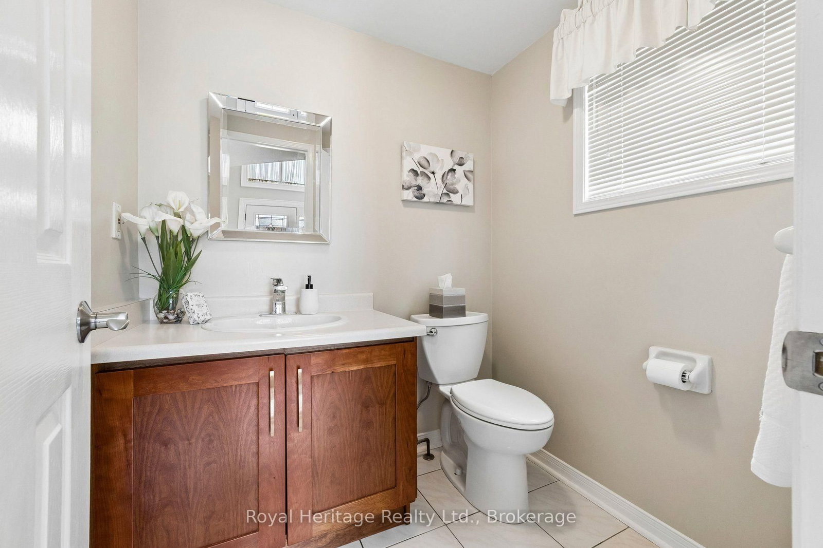 41 Winterberry Drive • Whitby, ON photo 20